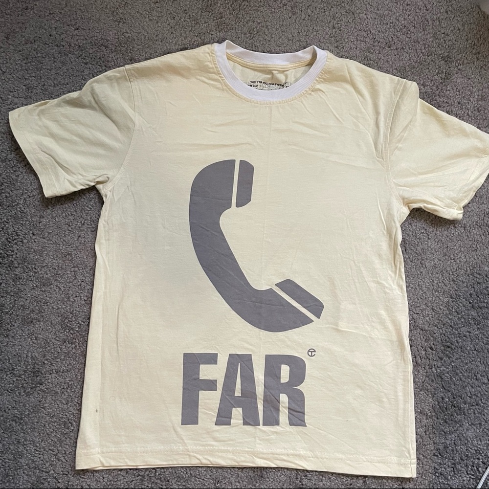 Telfar Phone Print T-shirt in Yellow Size XS